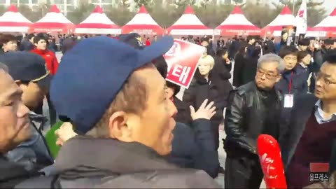 20190304_V3_S01(ZSUhfoRFX24)아수라장, 진정 대한민국이 불법이 판치는 나라로 전락되었단 말인가_