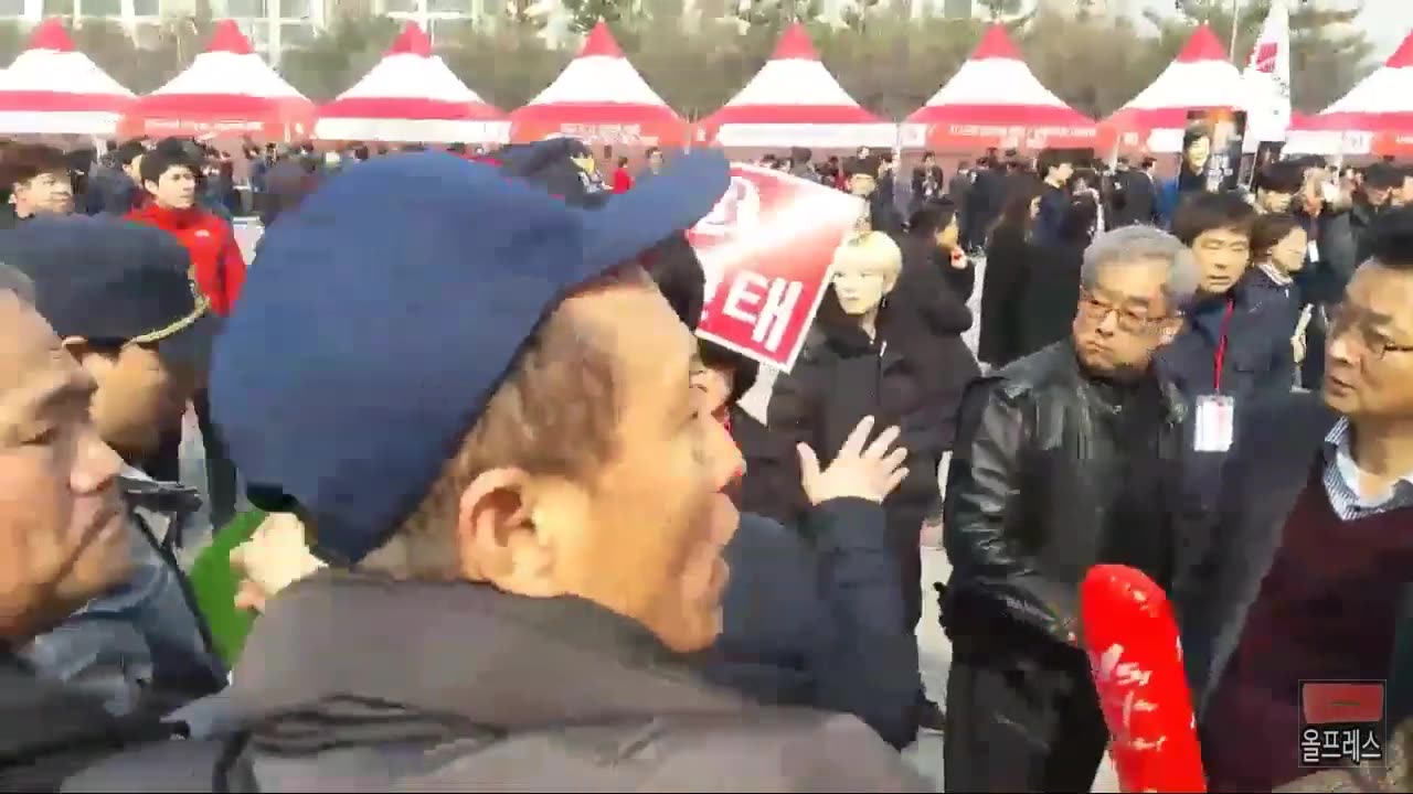 20190304_V3_S01(ZSUhfoRFX24)아수라장, 진정 대한민국이 불법이 판치는 나라로 전락되었단 말인가_