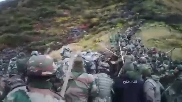 Chinese and Indian Troops Go Medieval in the Mountainous Border Regions