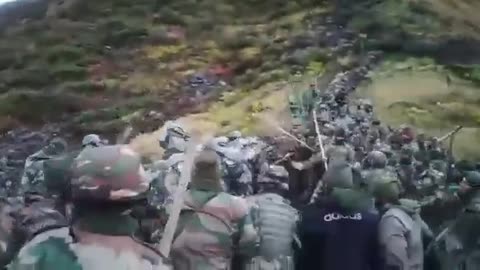 Chinese and Indian Troops Go Medieval in the Mountainous Border Regions