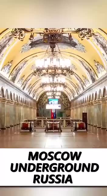 NY UNDERGROUND VS MOSCOW UNDERGROUND