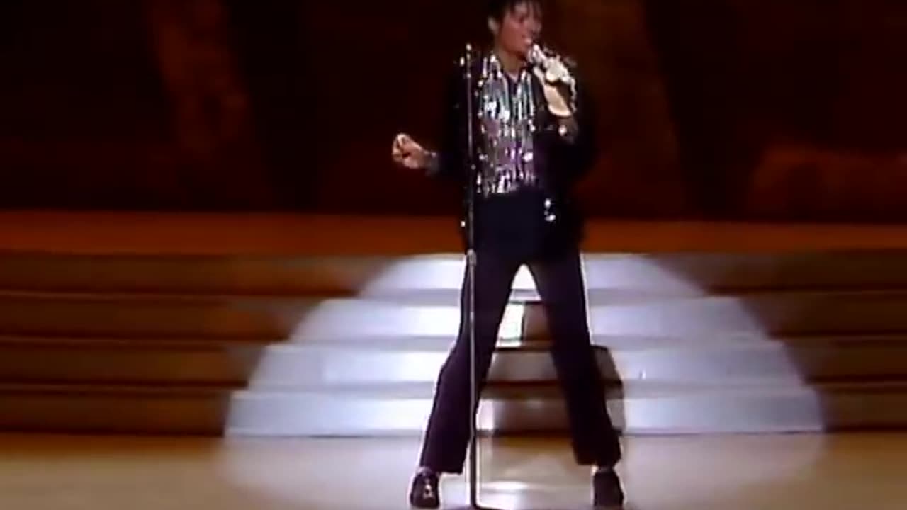 Micheal Jackson - Billie Jean - Motown 25th Anniversary (HD Video)