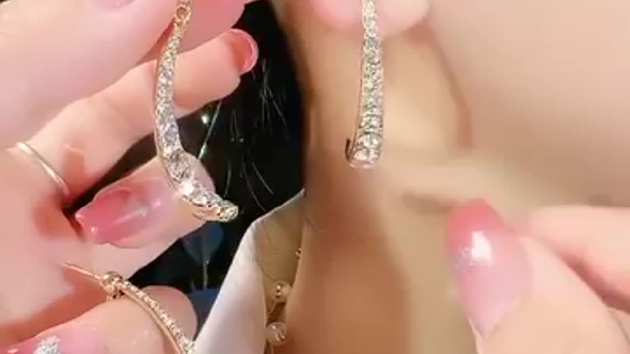 Selection of jewellery