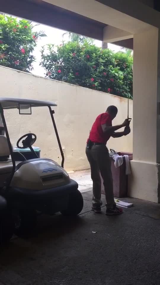 How not to hit a golf shot