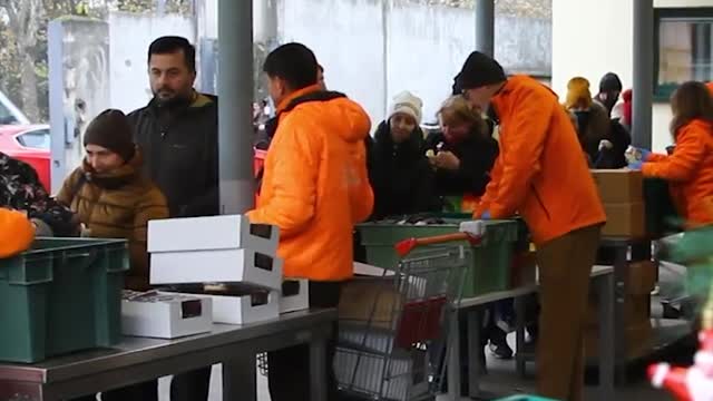 🇮🇹Milan's NPO provides thousands in need with free food