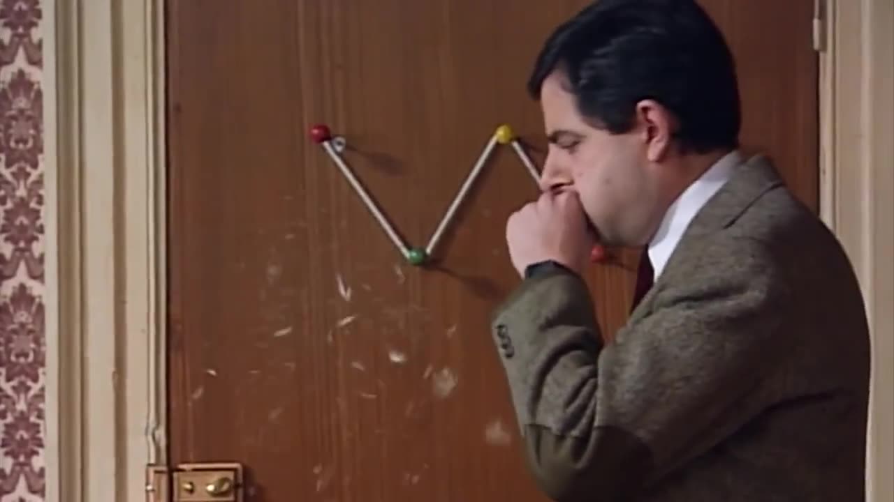 "Laugh Out Loud with Mr. Bean's Hilarious Armchair Antics in Latest Funny Clips!"