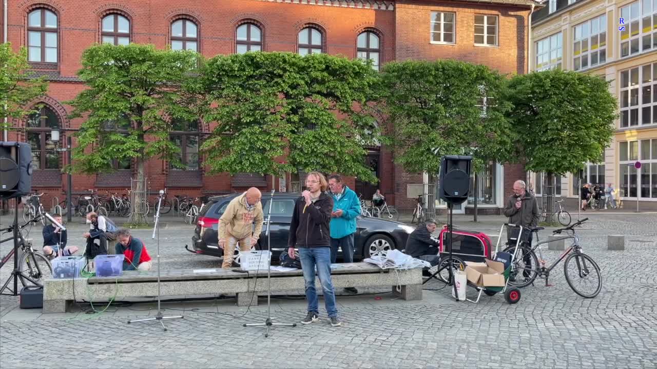 Greifswald: Andreas zum Abschluß der Kundgebung 23-05-2022