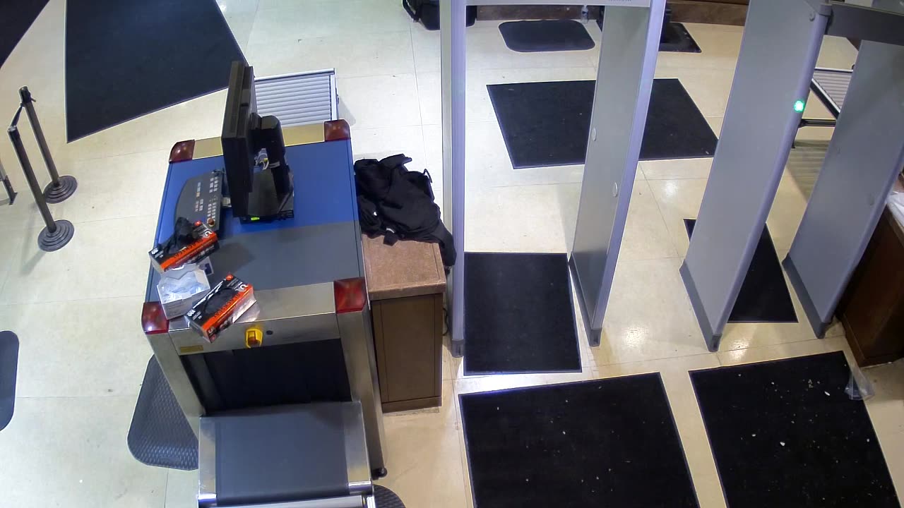 7136CVCULNScreeningMetalDet3_2021-01-06_22h40min01s363ms.mp4