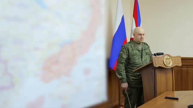 Russia orders retreat from Ukrainian city of Kherson