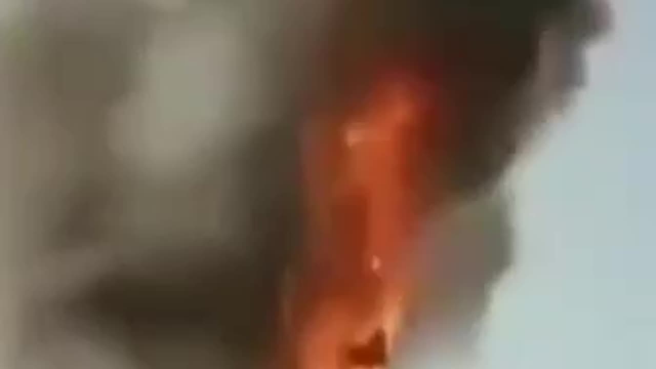 India people are burning 5G towers after EXPLOSIVE MILITARY DOCUMENT COME OUT.