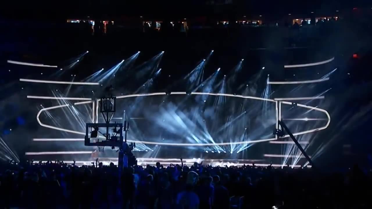 2015 NBA All-Star Game Halftime Show - Ariana Grande feat. Nicki Minaj