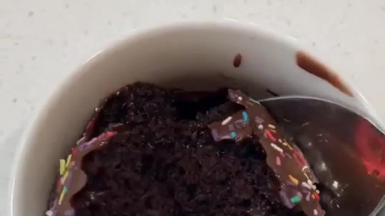 Yummy_Chocolate_Donut_in_a_Mug