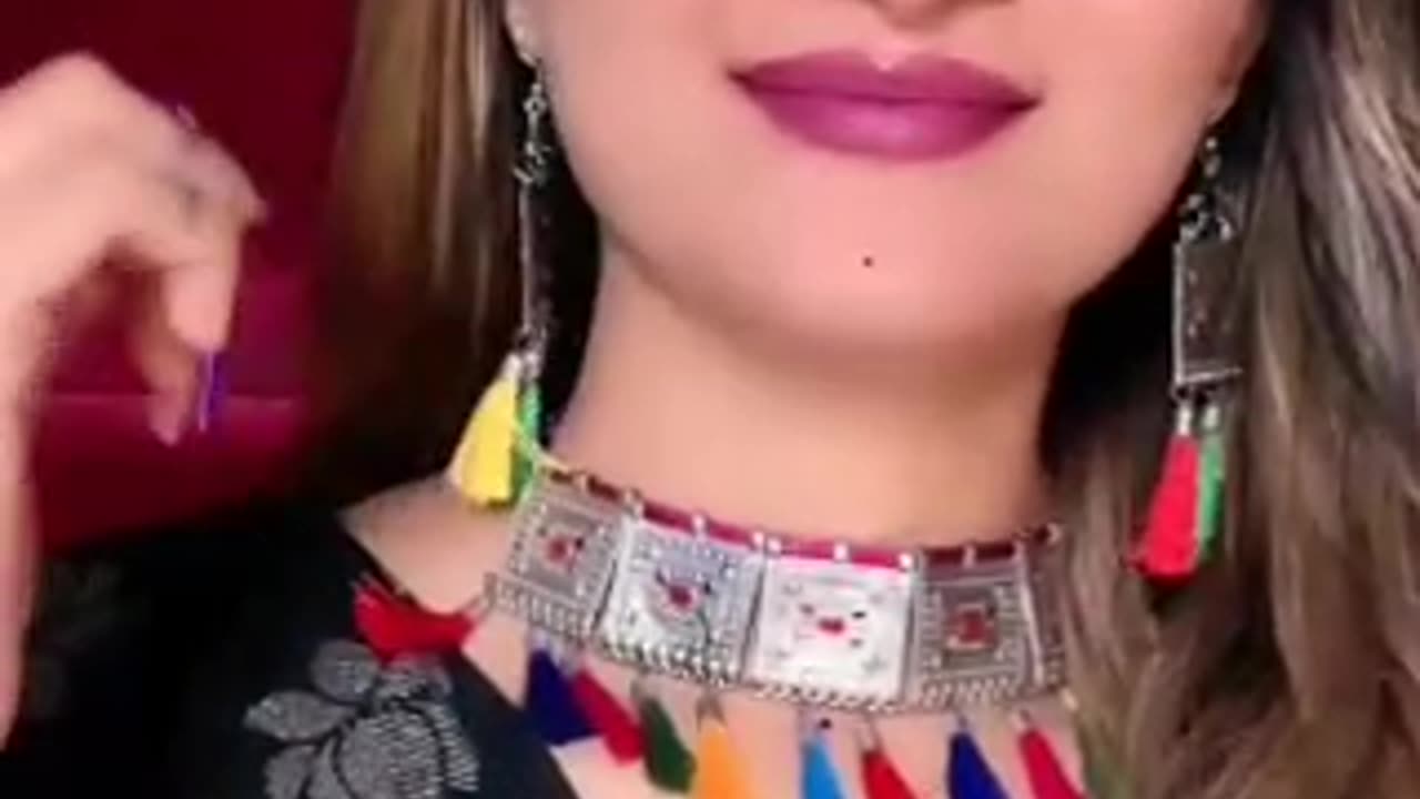 Gujugirls live vhol eskuluye 1