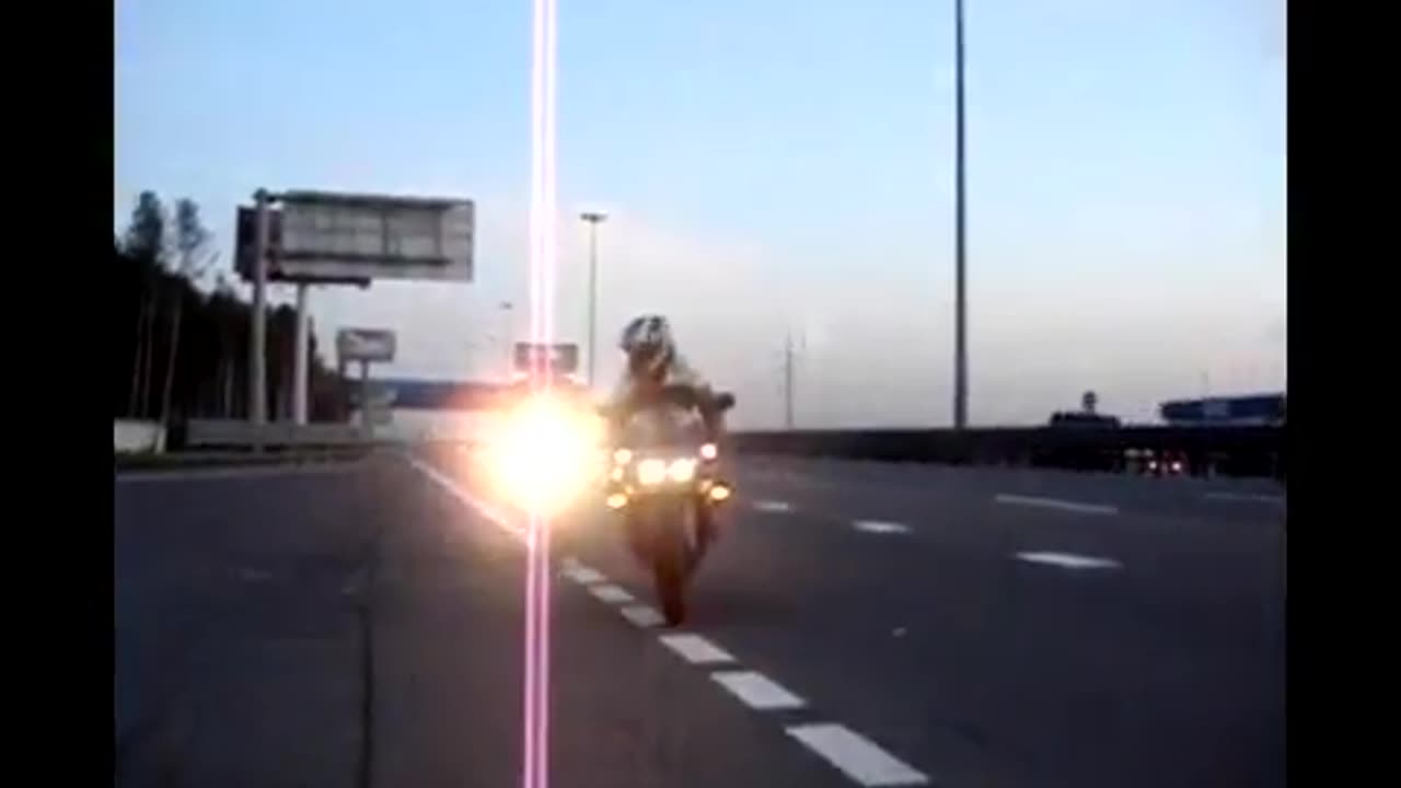Moscow through the eyes of a biker at a speed of 282 km/h