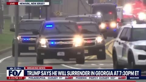 Wow! What a motorcade Trump has!