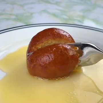 Making Mouthwatering Gulab Jamun