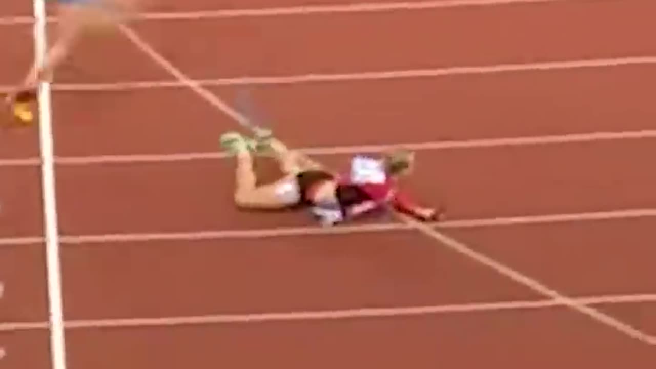 At least she never dropped the baton please watch till the end