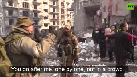 civilians Mariupol evacuatd by russians