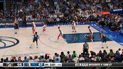 Tim Hardaway Jr scary injury after slipping and doing the splits vs Nets