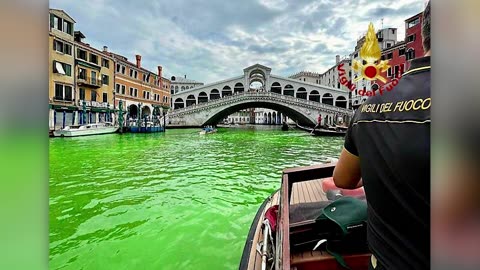 Venice auhorities investigate mysterious green water in Grand Canal