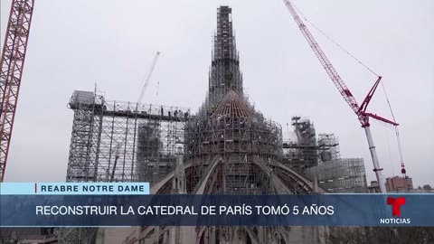 Notre Dame sobrevivió al incendio y expertos como este mexicano la recuperaron | Noticias Telemundo