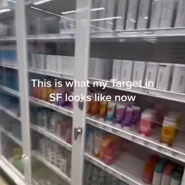 Why does TARGET @ San Francisco look like this? 🤡