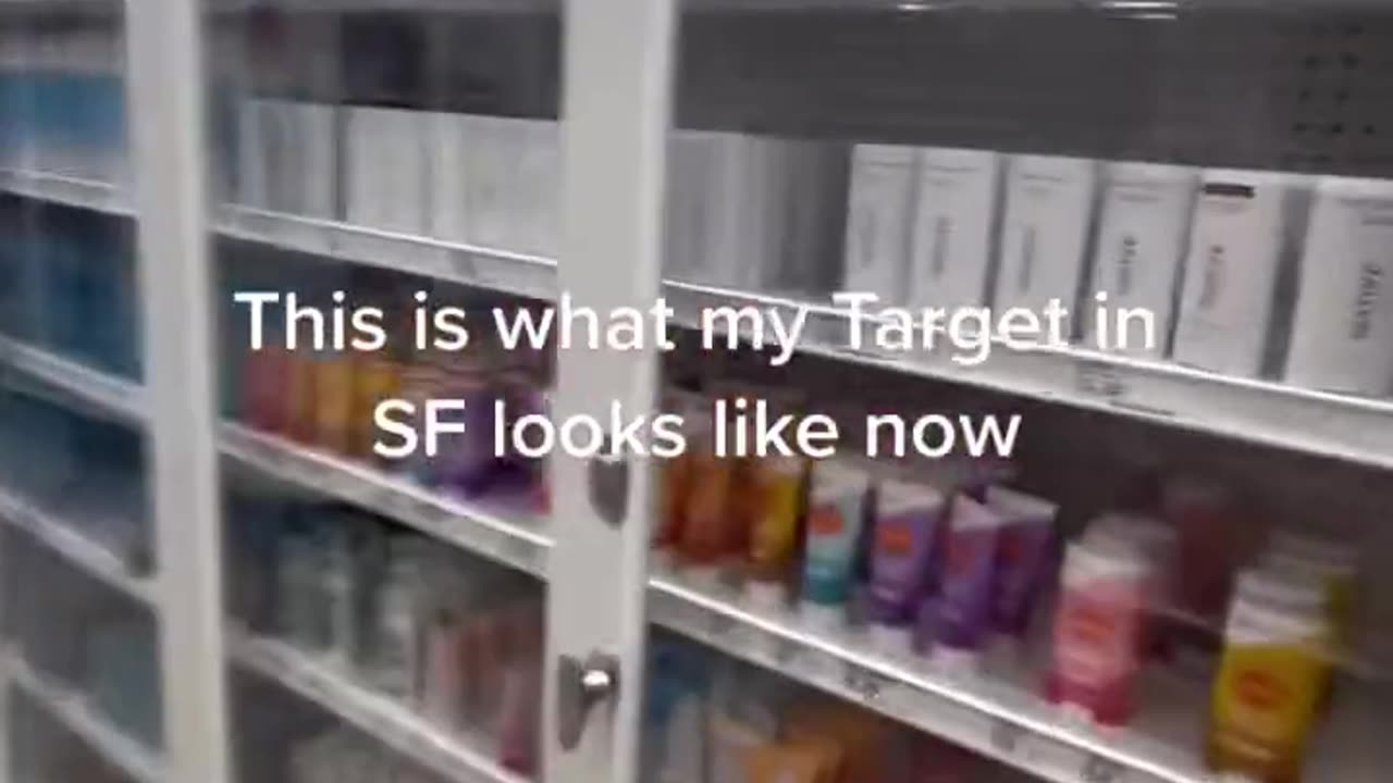 Why does TARGET @ San Francisco look like this? 🤡