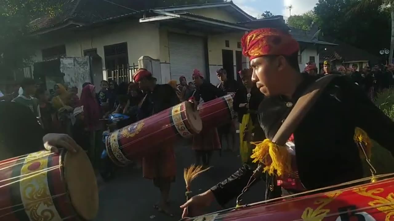 GENDANG BELEQ music traditional sasak lombok indonesia