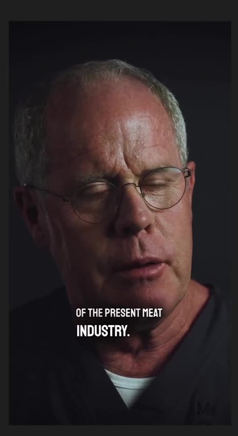 Bill gates wants all rich countries to move over to eating 100% synthetic beef over real beef.