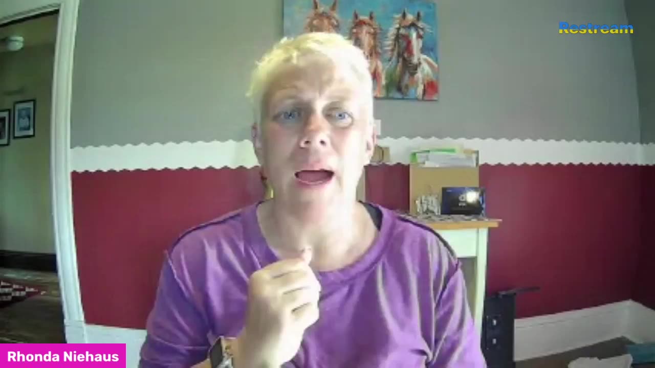 Don't Panic, Moms! Strategies For Dealing with Unexpected Changes With Courage & Confidence