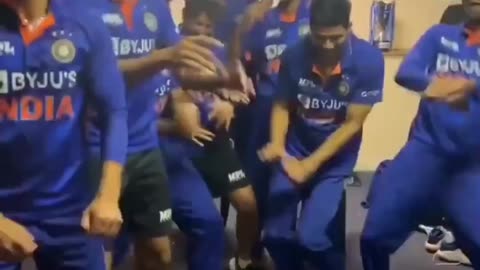 Indian cricket team dance , bhojpuri gana pe dance