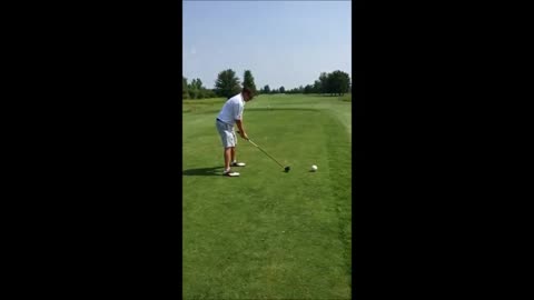 Golfer Kills Seagull With Awful Drive