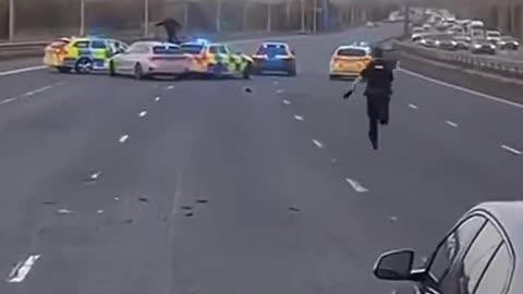 Scenes on the #M6 today uk