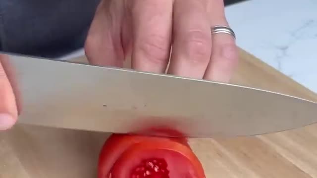 Don’t trash your old knives. Try Tumbler Rolling Sharpener