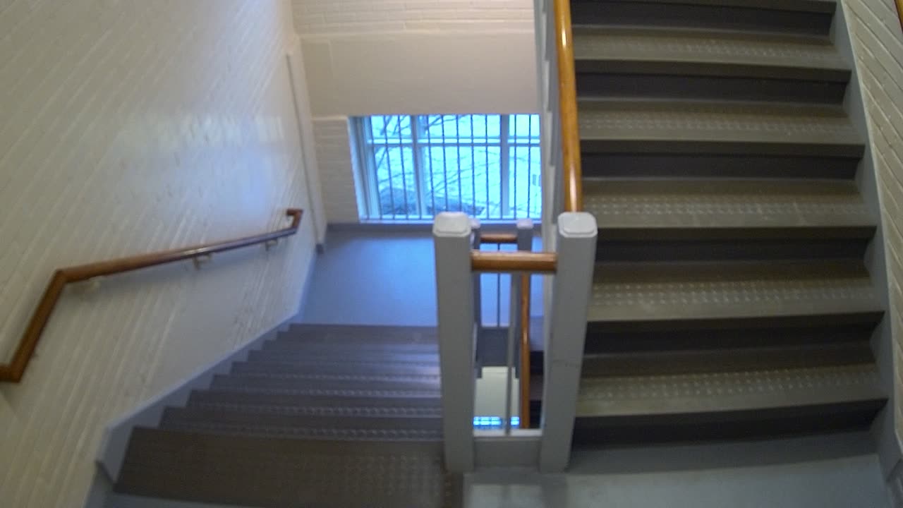 3896FHOB05Stair8_2021-01-06_16h45min44s497ms.mp4