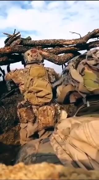 A Russian sniper hit a soldier of the UA Army when he was setting up a firing position.