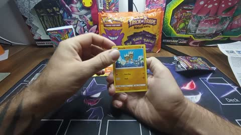 Pokemon amezing mini portfolio & booster pack !!!