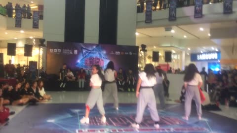 Groove Queens Dare 2 Move Girls 2 Unleash Hip Hop Magic
