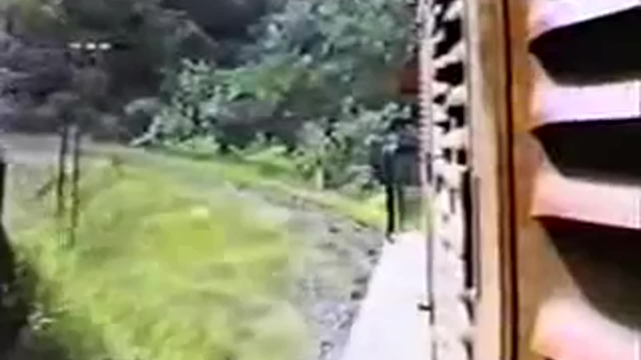 Trem de passageiros - Aguas da Prata SP a Poços de Caldas MG ANOS 90