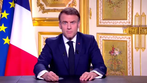 Scumbag POS Macron rejects calls to step down after government toppled | 🇫🇷