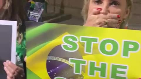 MULHERES DIVIDEM DISCURSO EM PARTES 12-11-2022
