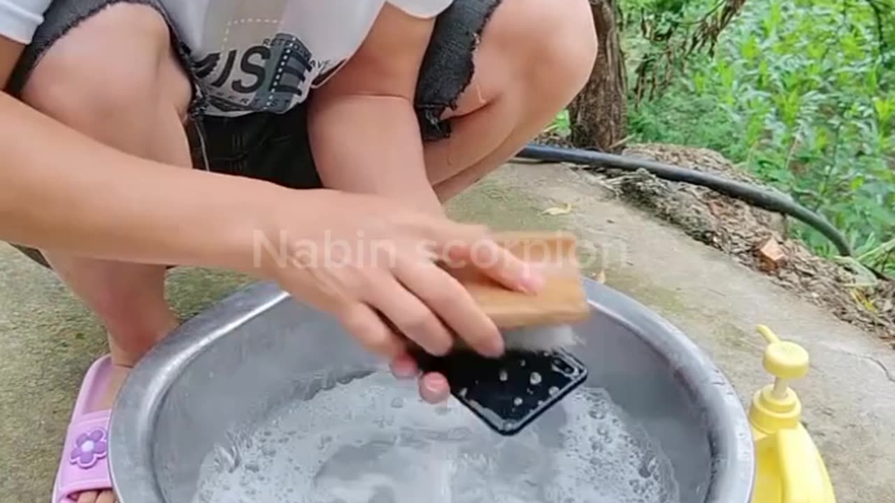 WASHING CELL PHONE 📱📱📱📱📱📱