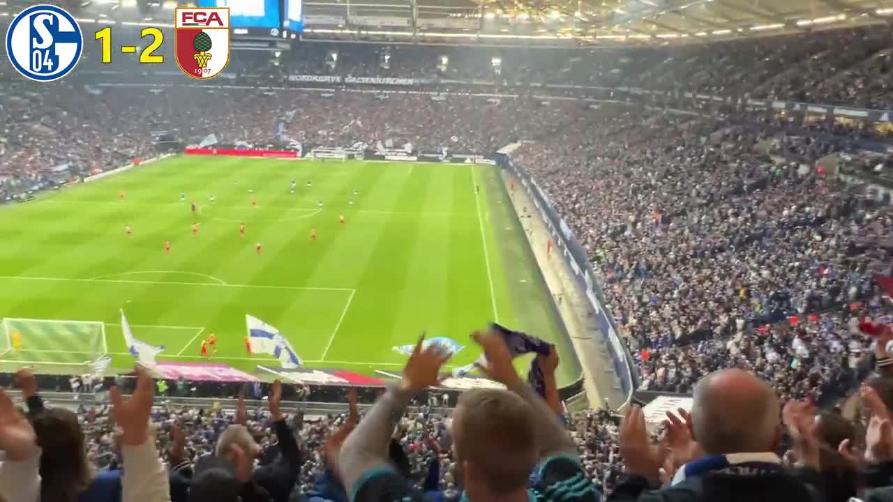 FIGHTS, CHOREO & PYRO Weil 10 MÄNNER SIEGEN At Schalke 04 vs FC Augsburg (2-3) l Bundesliga