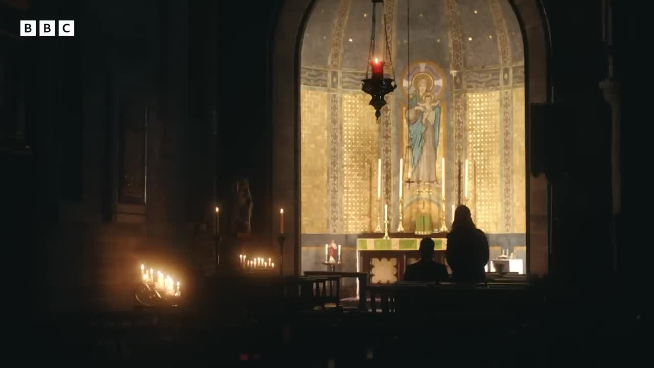 Tommy & Grace's first kiss _ Peaky Blinders – BBC