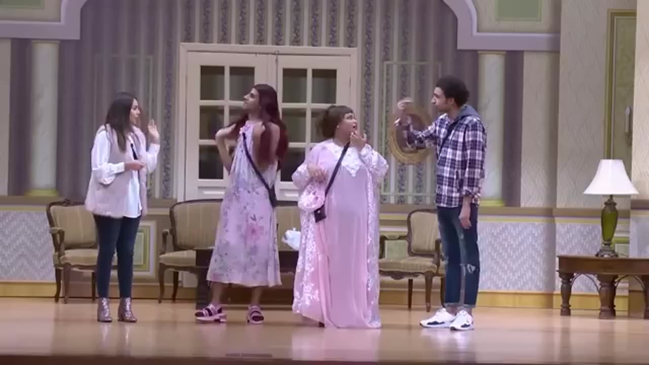 مسرح مصر: مسرحية كلام كبار