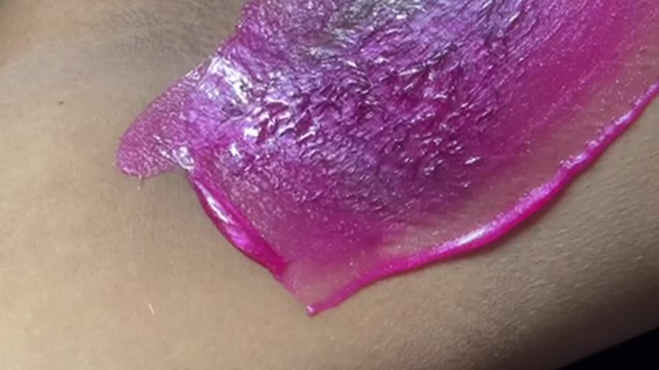 Underarm Waxing with Sexy Smooth Tickled Pink Hard Wax by @LaaxLounge