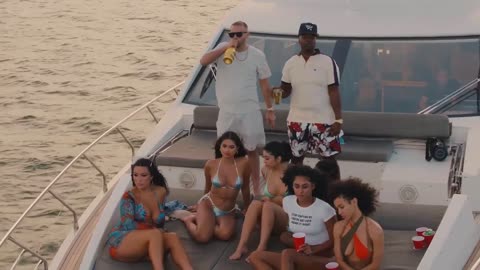 Memphis Bleek - Bands Up ft. Kruziano, Dre (Official Video)