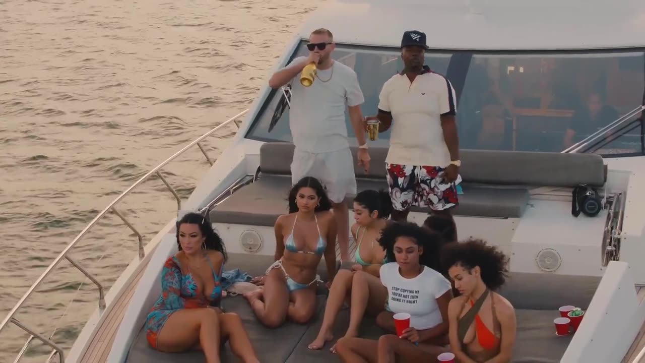 Memphis Bleek - Bands Up ft. Kruziano, Dre (Official Video)