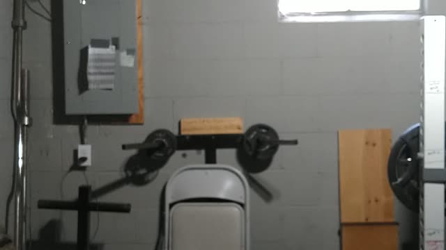 315 * 3 reps deadlift eccentric descent