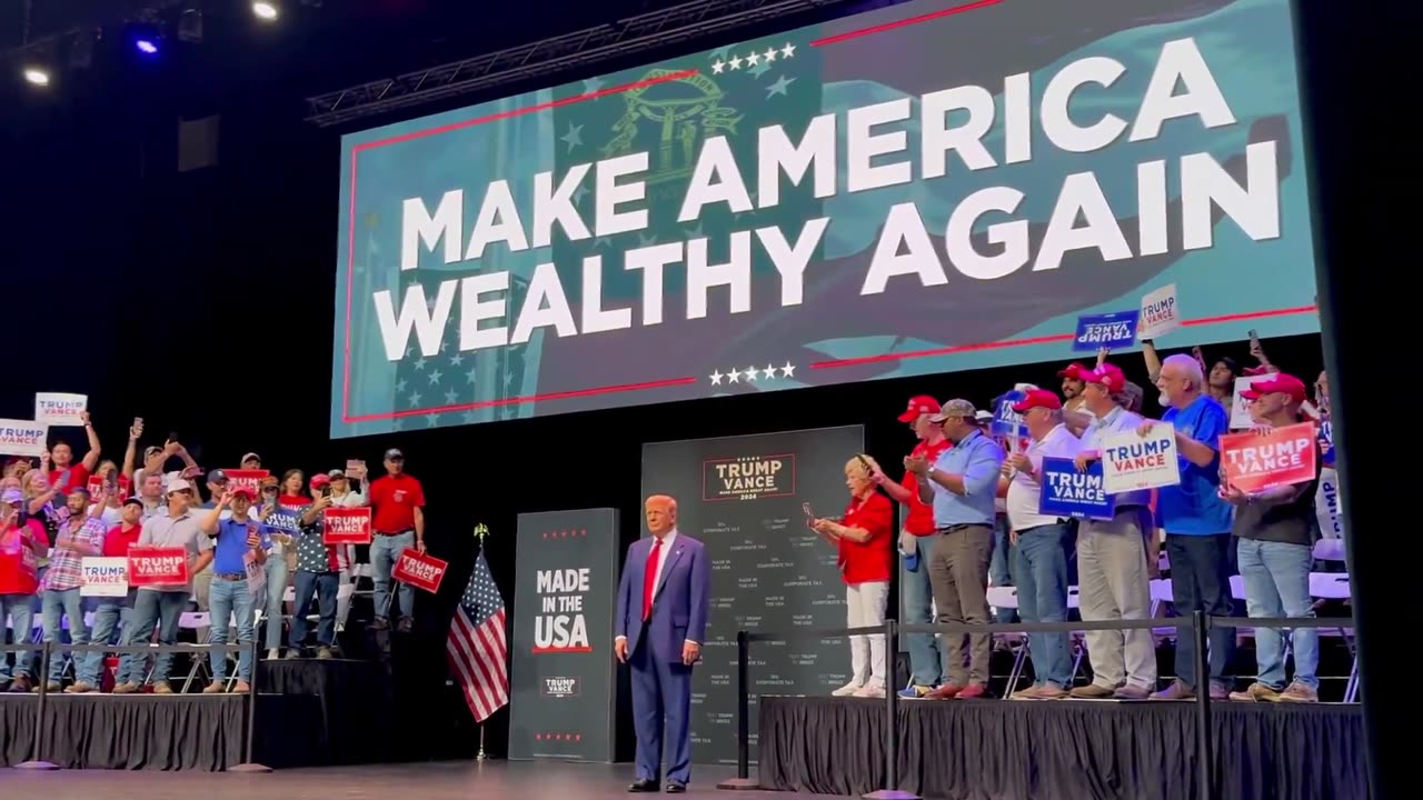 Massive Trump Rally at the Johnny Mercer Theatre in Savannah, Georgia